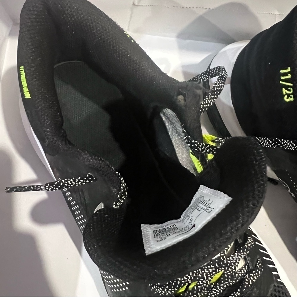 Nike Kyrie Flytrap 5 Black Cool Grey Basketball S… - image 3